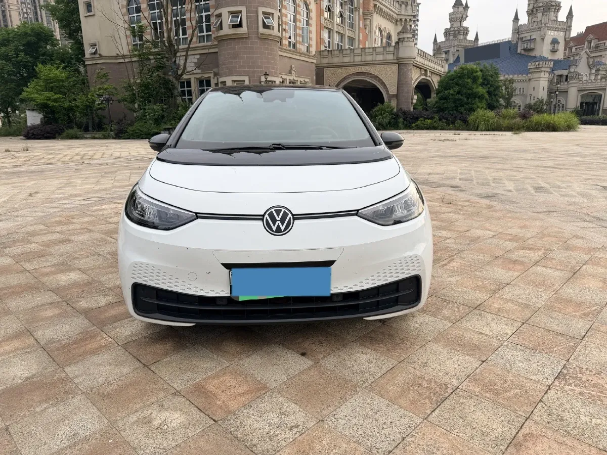2025 Volkswagen ID.3 BEV 52.8KWH,autocango,china used car exporter,china ev exporter,chinese used car exporter,chinese used ev exporter