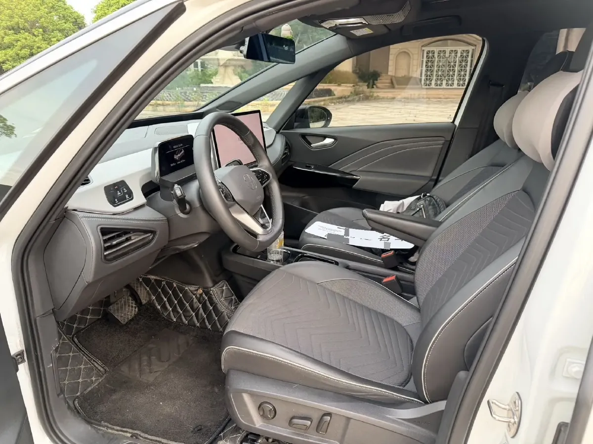 2025 Volkswagen ID.3 BEV 52.8KWH,autocango,china used car exporter,china ev exporter,chinese used car exporter,chinese used ev exporter