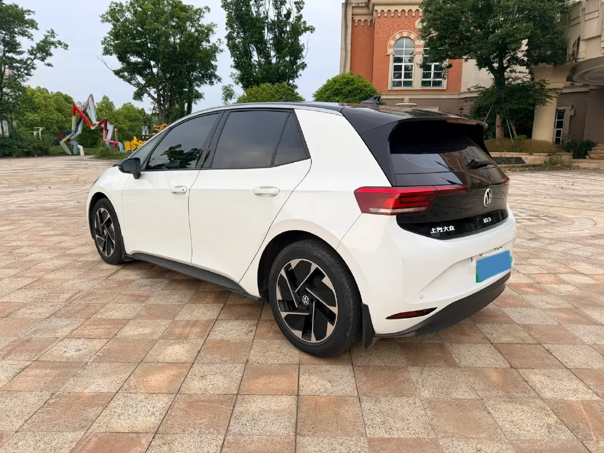 2025 Volkswagen ID.3 BEV 52.8KWH,autocango,china used car exporter,china ev exporter,chinese used car exporter,chinese used ev exporter