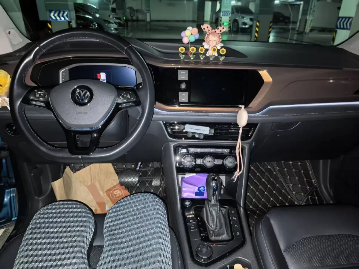 2019 Jeep Compass 1.3T 173HP L4 9AT,autocango,china used car exporter,china ev exporter,chinese used car exporter,chinese used ev exporter
