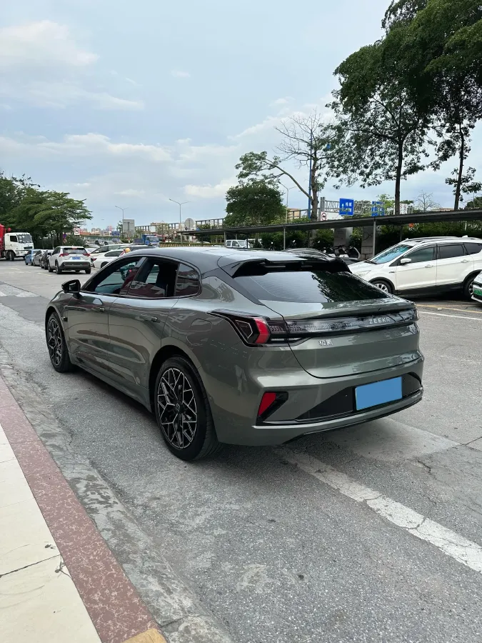 2024 Zeekr 001 BEV 100KWH,autocango,china used car exporter,china ev exporter,chinese used car exporter,chinese used ev exporter