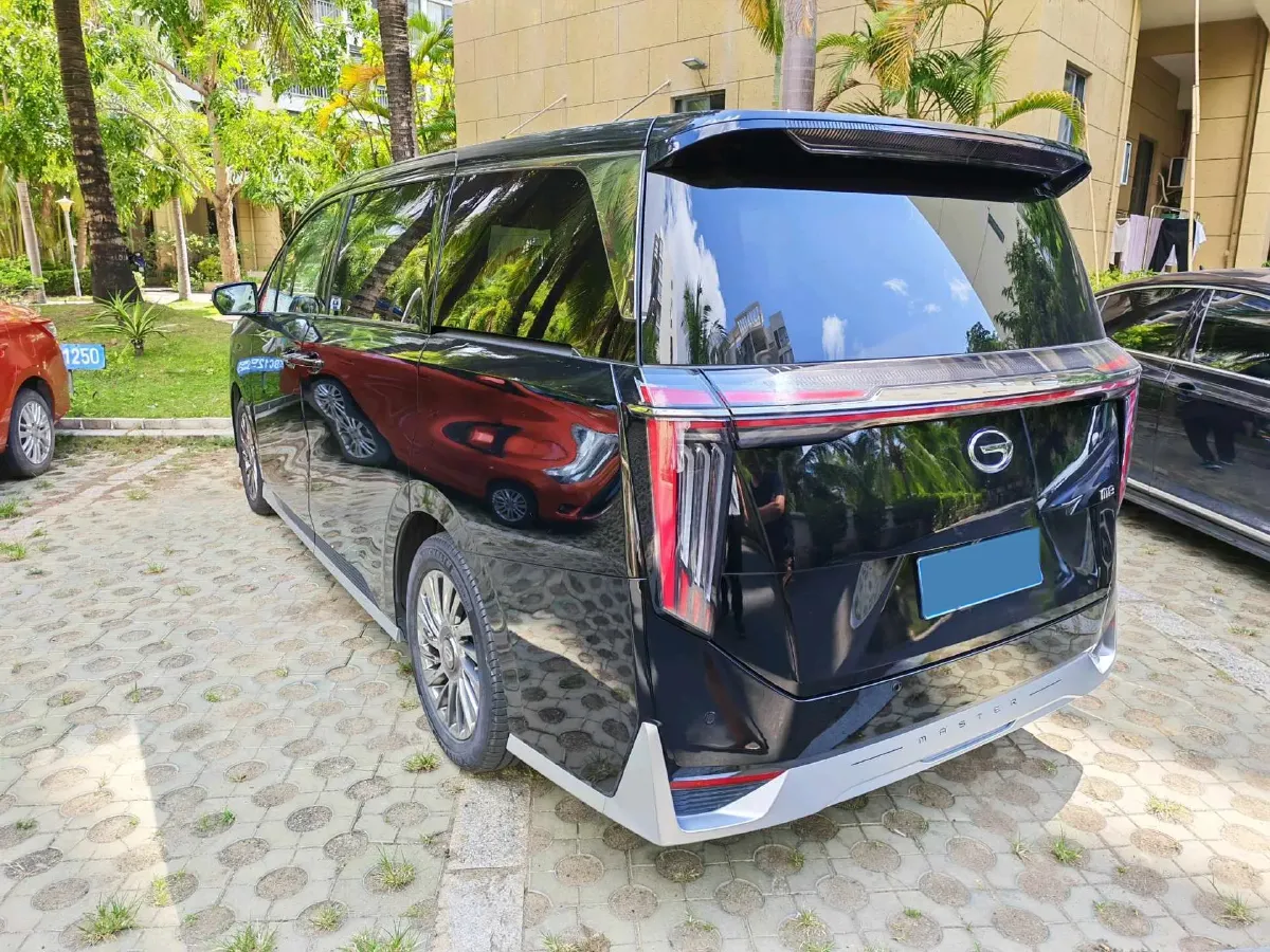 2023 GAC Trumpchi M8 2.0T 252HP L4 8AT,autocango,china used car exporter,china ev exporter,chinese used car exporter,chinese used ev exporter