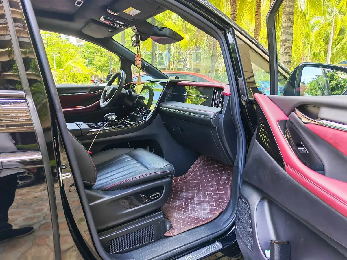 2023 GAC Trumpchi M8 2.0T 252HP L4 8AT,autocango,china used car exporter,china ev exporter,chinese used car exporter,chinese used ev exporter