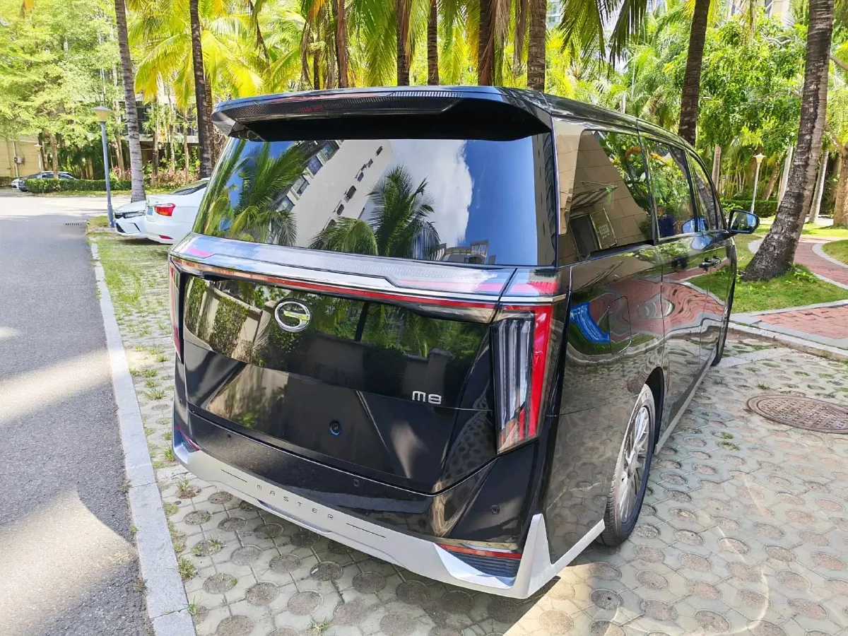 2023 GAC Trumpchi M8 2.0T 252HP L4 8AT,autocango,china used car exporter,china ev exporter,chinese used car exporter,chinese used ev exporter