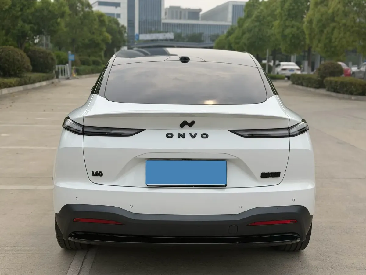 2024 IM L6 BEV 75KWH,autocango,china used car exporter,china ev exporter,chinese used car exporter,chinese used ev exporter