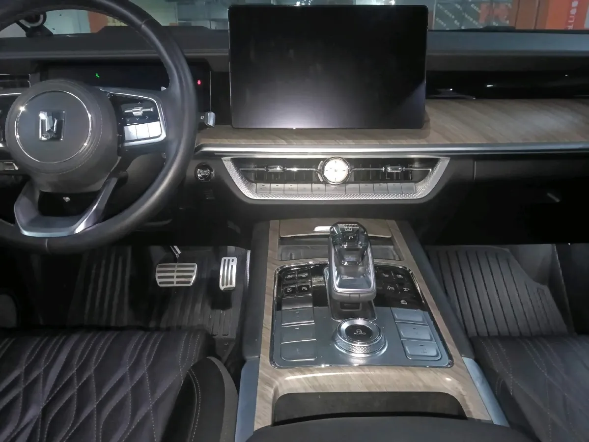2022 Tank 500 3.0T 360HP V6 9AT,autocango,china used car exporter,china ev exporter,chinese used car exporter,chinese used ev exporter