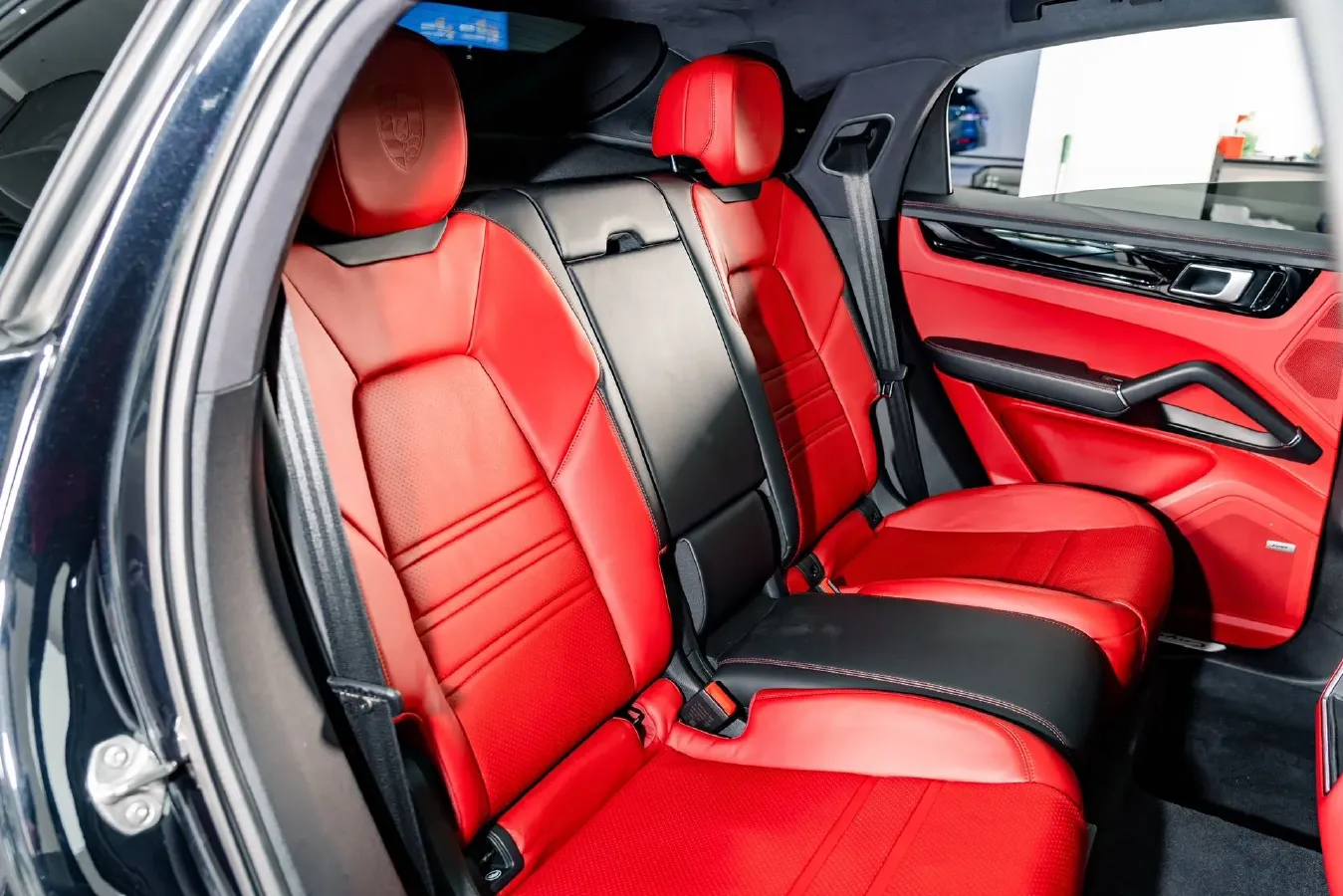 2019 Porsche Cayenne 3.0T 340HP V6 8AT,autocango,china used car exporter,china ev exporter,chinese used car exporter,chinese used ev exporter