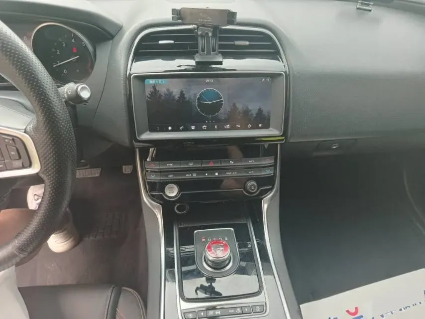 2019 Jeep Cherokee 2.0T 265HP L4 9AT,autocango,china used car exporter,china ev exporter,chinese used car exporter,chinese used ev exporter