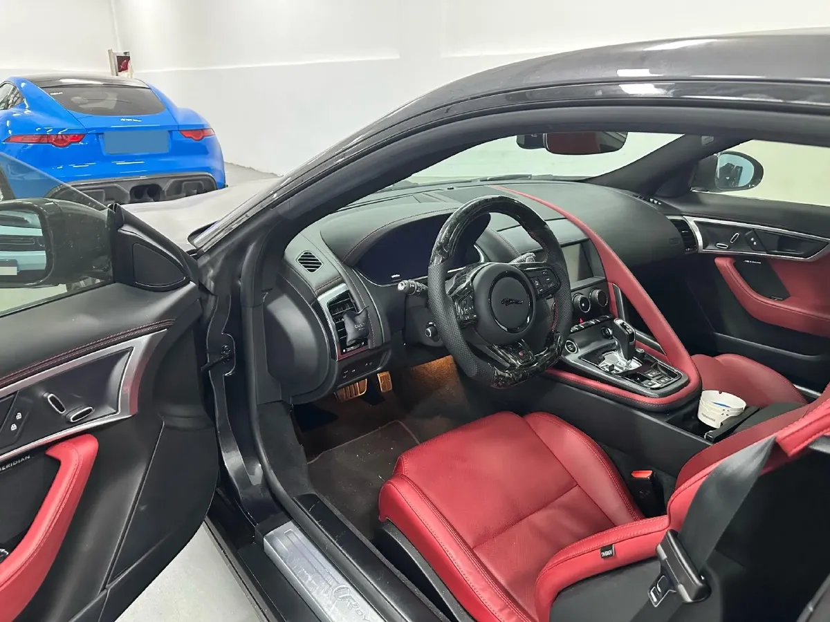 2021 Jaguar F-TYPE 3.0T 381HP V6 8AT,autocango,china used car exporter,china ev exporter,chinese used car exporter,chinese used ev exporter