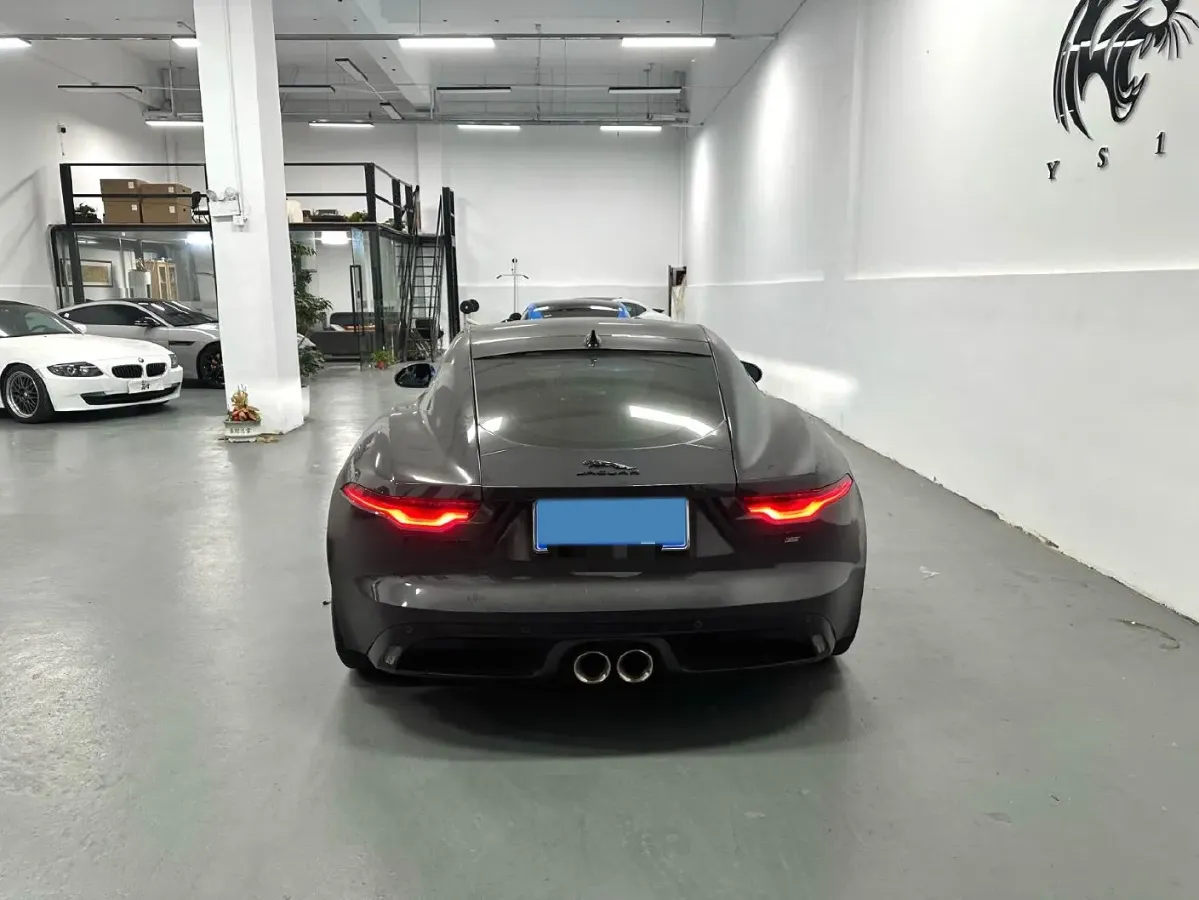 2021 Jaguar F-TYPE 3.0T 381HP V6 8AT,autocango,china used car exporter,china ev exporter,chinese used car exporter,chinese used ev exporter