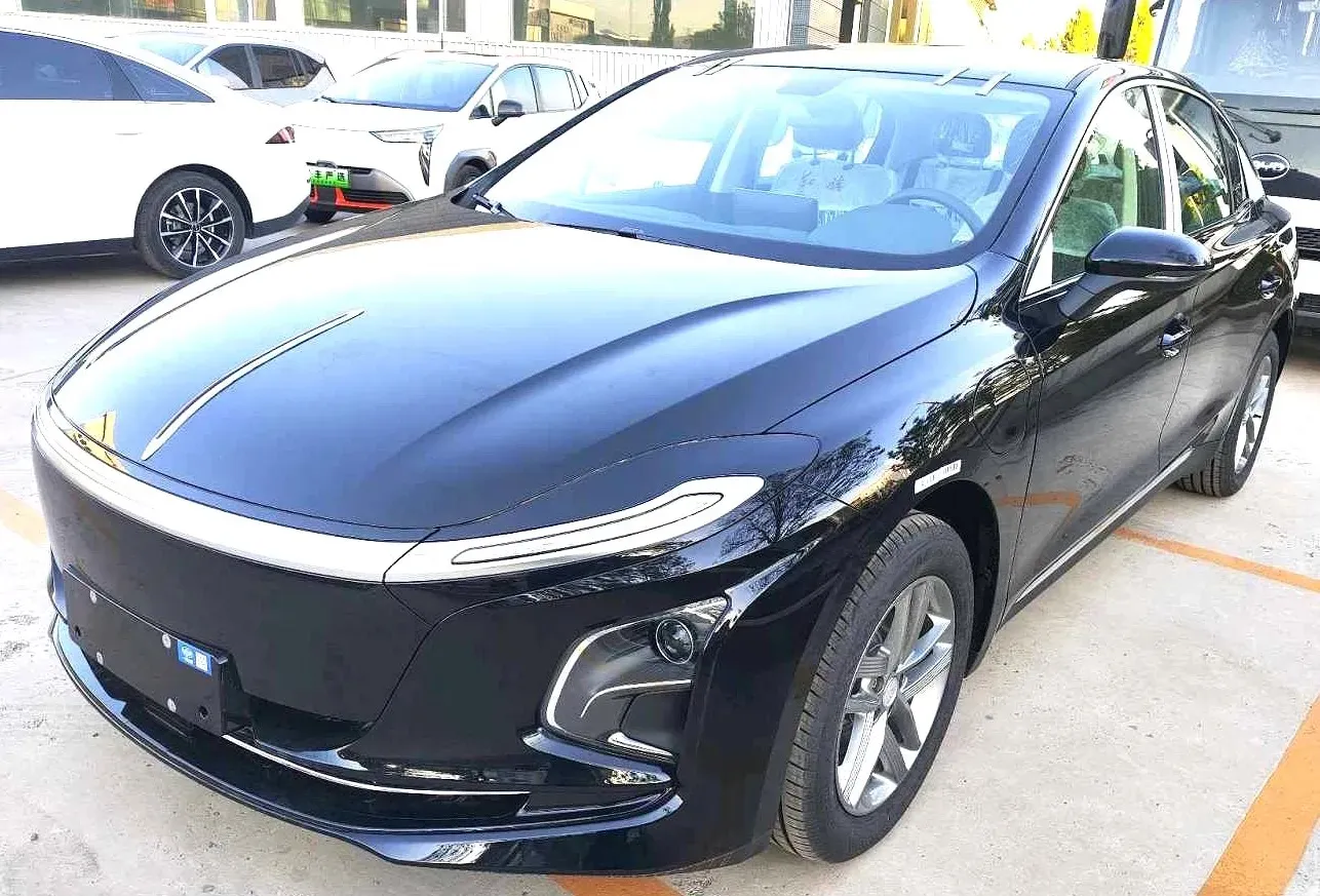 2025 HongQi E-QM5 BEV,autocango,china used car exporter,china ev exporter,chinese used car exporter,chinese used ev exporter