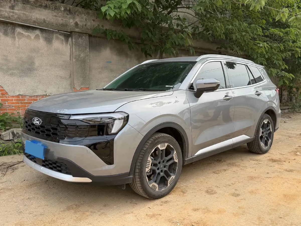 2025 Ford Equator Sport 1.5T 170HP L4 7DCT,autocango,china used car exporter,china ev exporter,chinese used car exporter,chinese used ev exporter