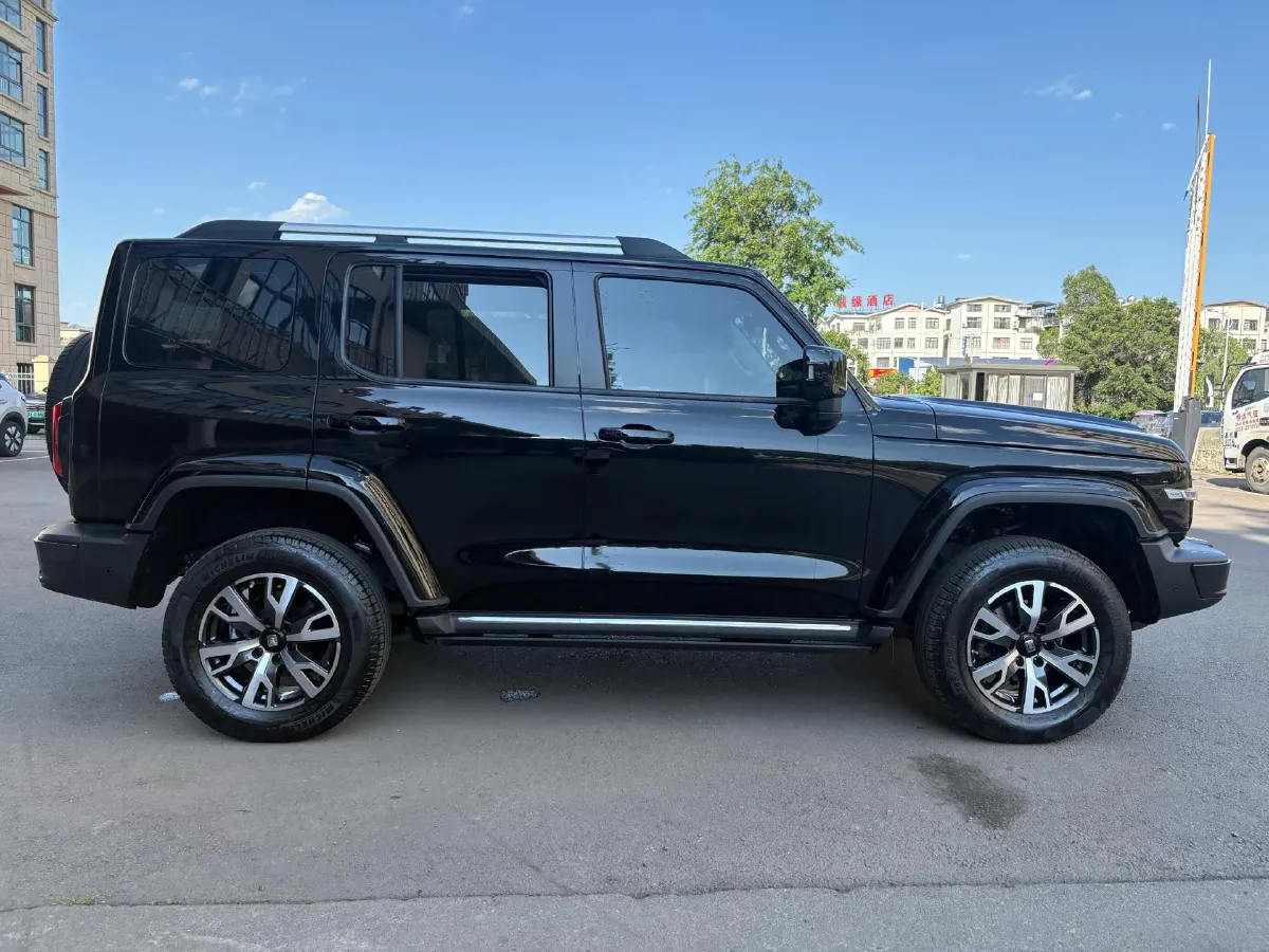 2023 Tank 300 2.0T 227HP L4 8AT,autocango,china used car exporter,china ev exporter,chinese used car exporter,chinese used ev exporter