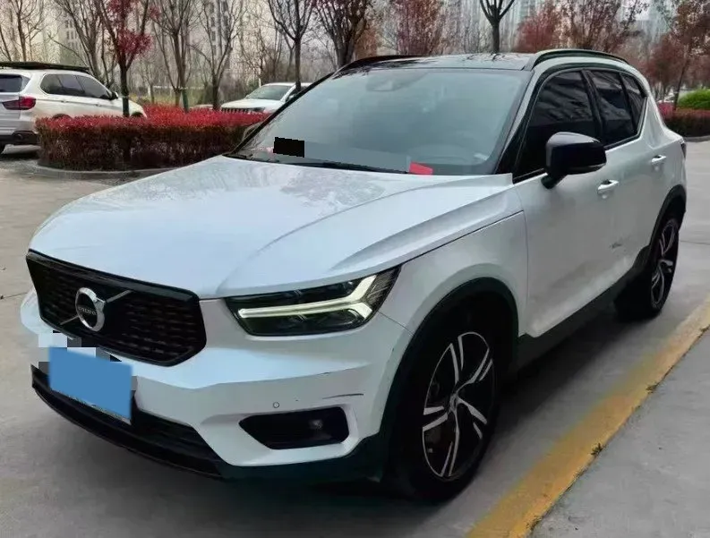 2021 Volvo XC40 2.0T 190HP L4 8AT,autocango,china used car exporter,china ev exporter,chinese used car exporter,chinese used ev exporter