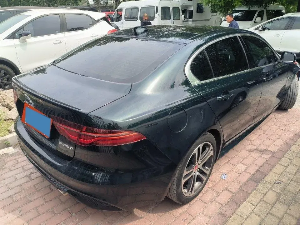 2024 Jaguar XEL 2.0T 250HP L4 8AT,autocango,china used car exporter,china ev exporter,chinese used car exporter,chinese used ev exporter
