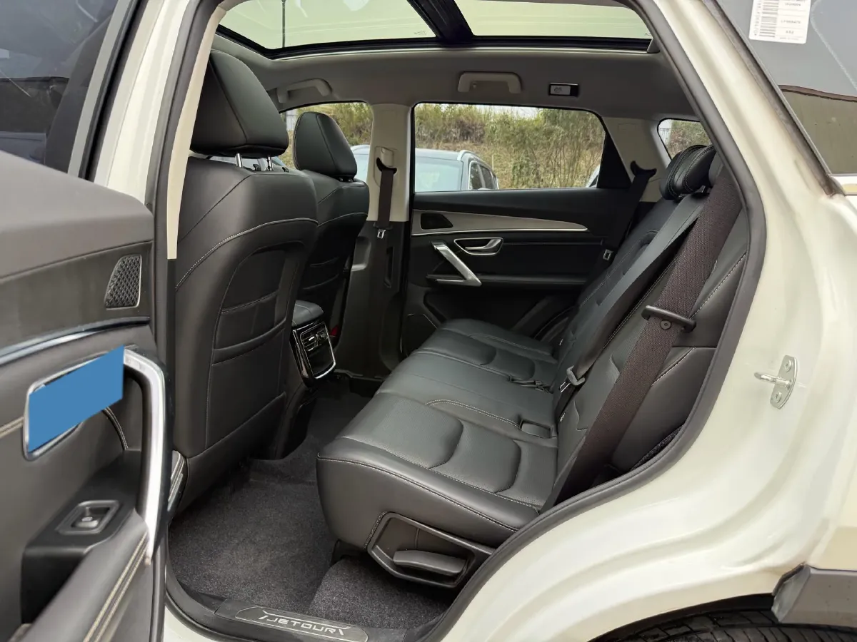 2021 Haval H6 Coupe 1.5T 169HP L4 7DCT,autocango,china used car exporter,china ev exporter,chinese used car exporter,chinese used ev exporter