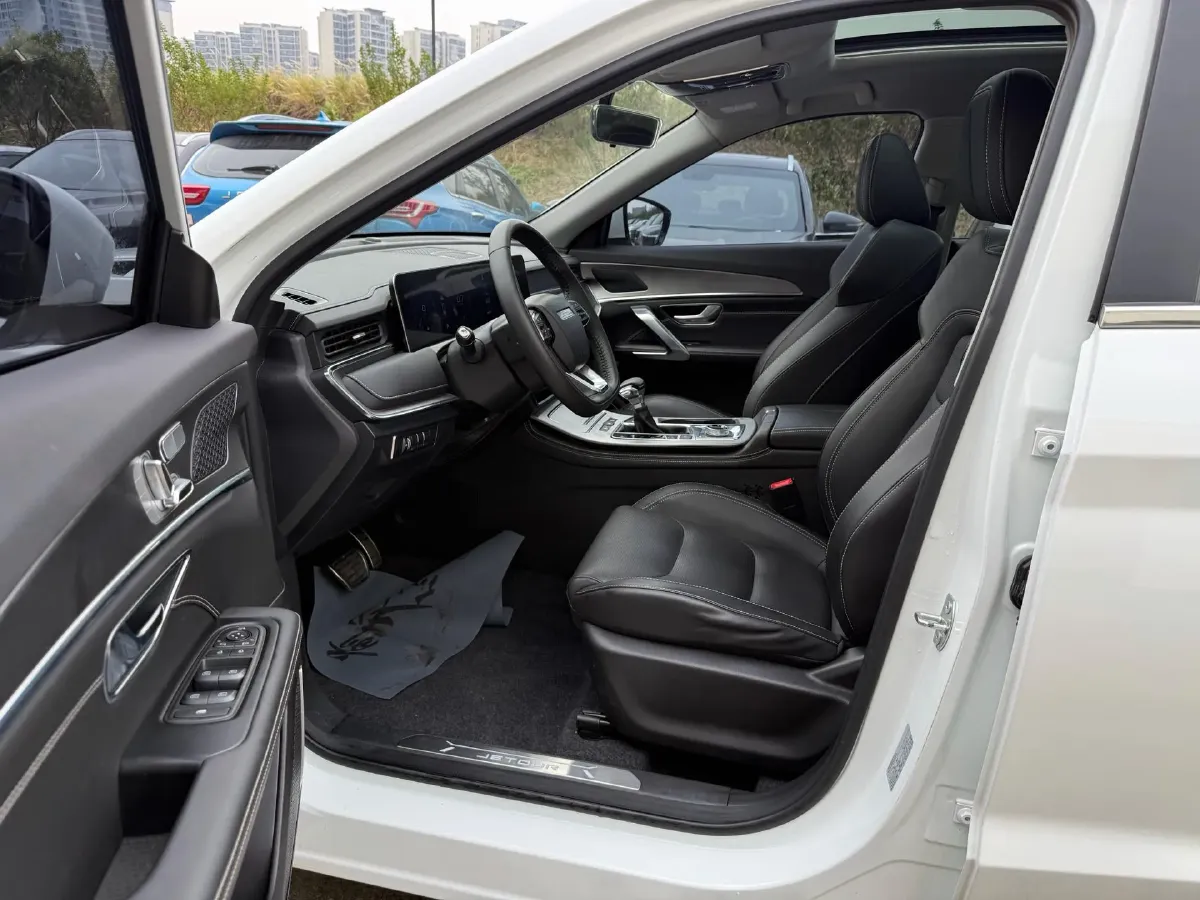 2021 Haval H6 Coupe 1.5T 169HP L4 7DCT,autocango,china used car exporter,china ev exporter,chinese used car exporter,chinese used ev exporter