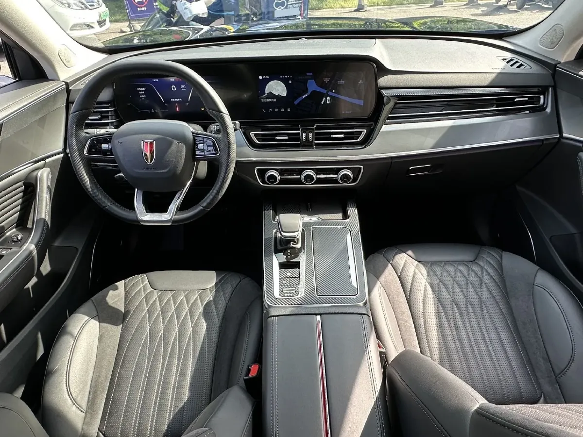 2023 HongQi HS5 2.0T 252HP L4 8AT,autocango,china used car exporter,china ev exporter,chinese used car exporter,chinese used ev exporter