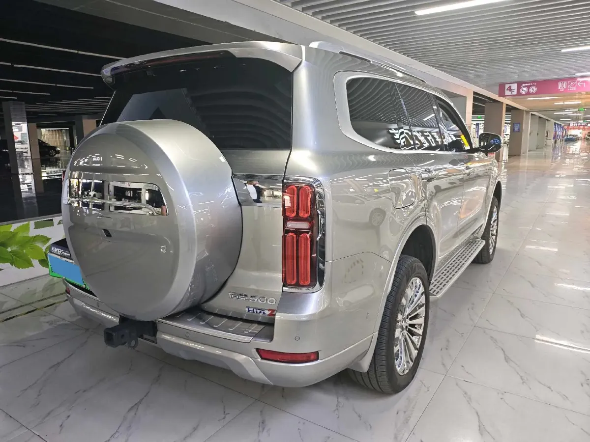 2025 Tank 500 2.0T 252HP L4 3DHT PHEV 59.05KWH,autocango,china used car exporter,china ev exporter,chinese used car exporter,chinese used ev exporter