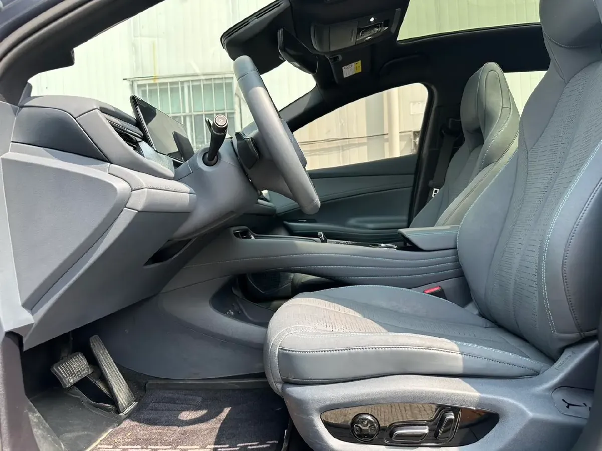 2025 BYD Seal06GT BEV 72.96KWH,autocango,china used car exporter,china ev exporter,chinese used car exporter,chinese used ev exporter