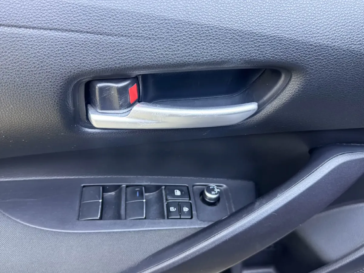 2021 Toyota Corolla 1.2T 116HP L4 CVT,autocango,china used car exporter,china ev exporter,chinese used car exporter,chinese used ev exporter