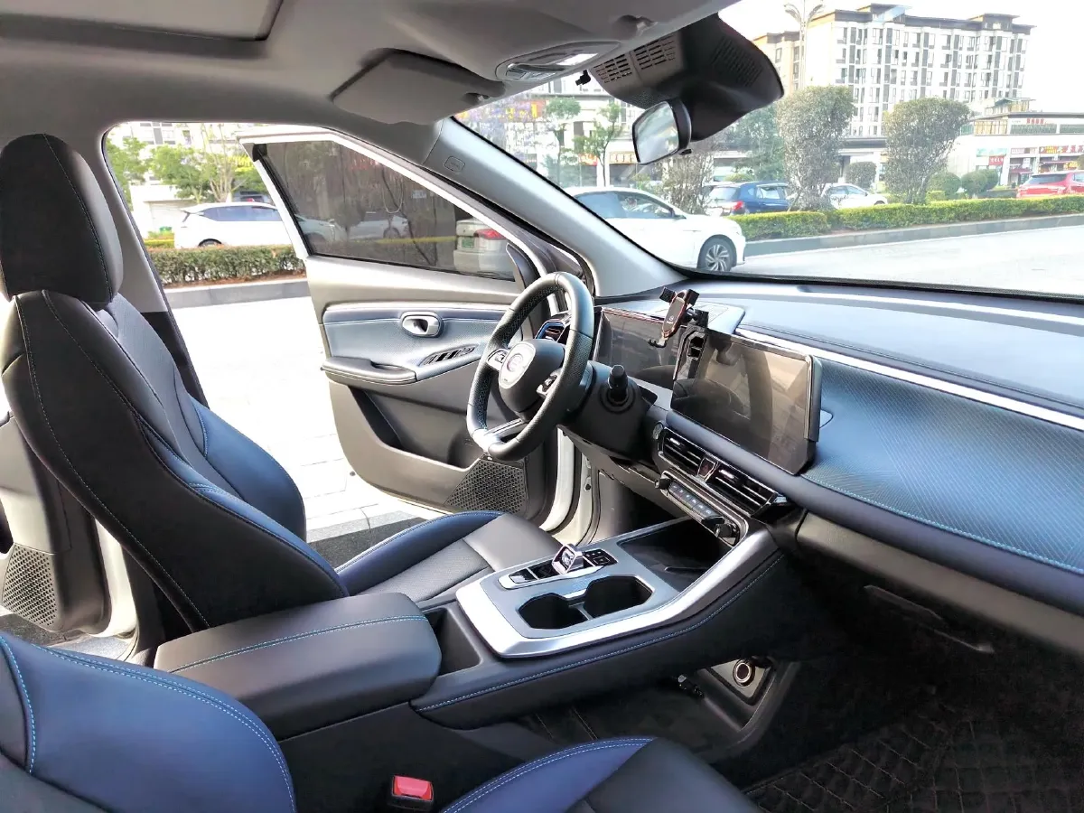 2023 GAC Trumpchi GS3 1.5T 177HP L4 7DCT,autocango,china used car exporter,china ev exporter,chinese used car exporter,chinese used ev exporter