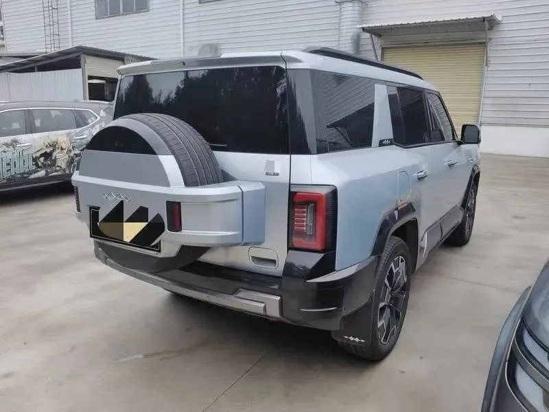 2025 FangChengBao Bao 8 2.0T 245HP L4 E-CVT PHEV 36.8KWH,autocango,china used car exporter,china ev exporter,chinese used car exporter,chinese used ev exporter