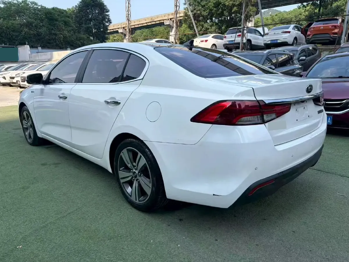 2019 Kia Cachet 1.8L 143HP L4 6AT,autocango,china used car exporter,china ev exporter,chinese used car exporter,chinese used ev exporter
