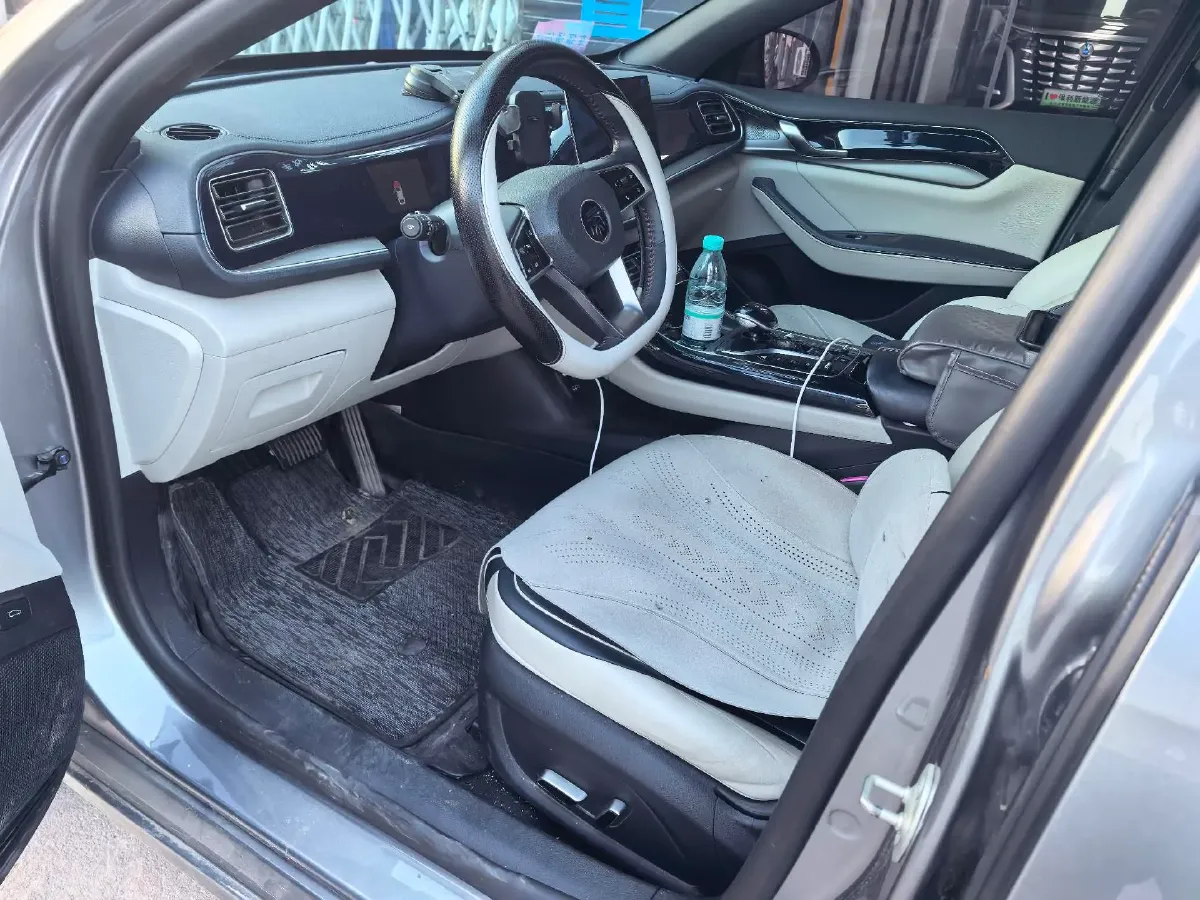 2021 Haval F7 1.5T 169HP L4 7DCT,autocango,china used car exporter,china ev exporter,chinese used car exporter,chinese used ev exporter