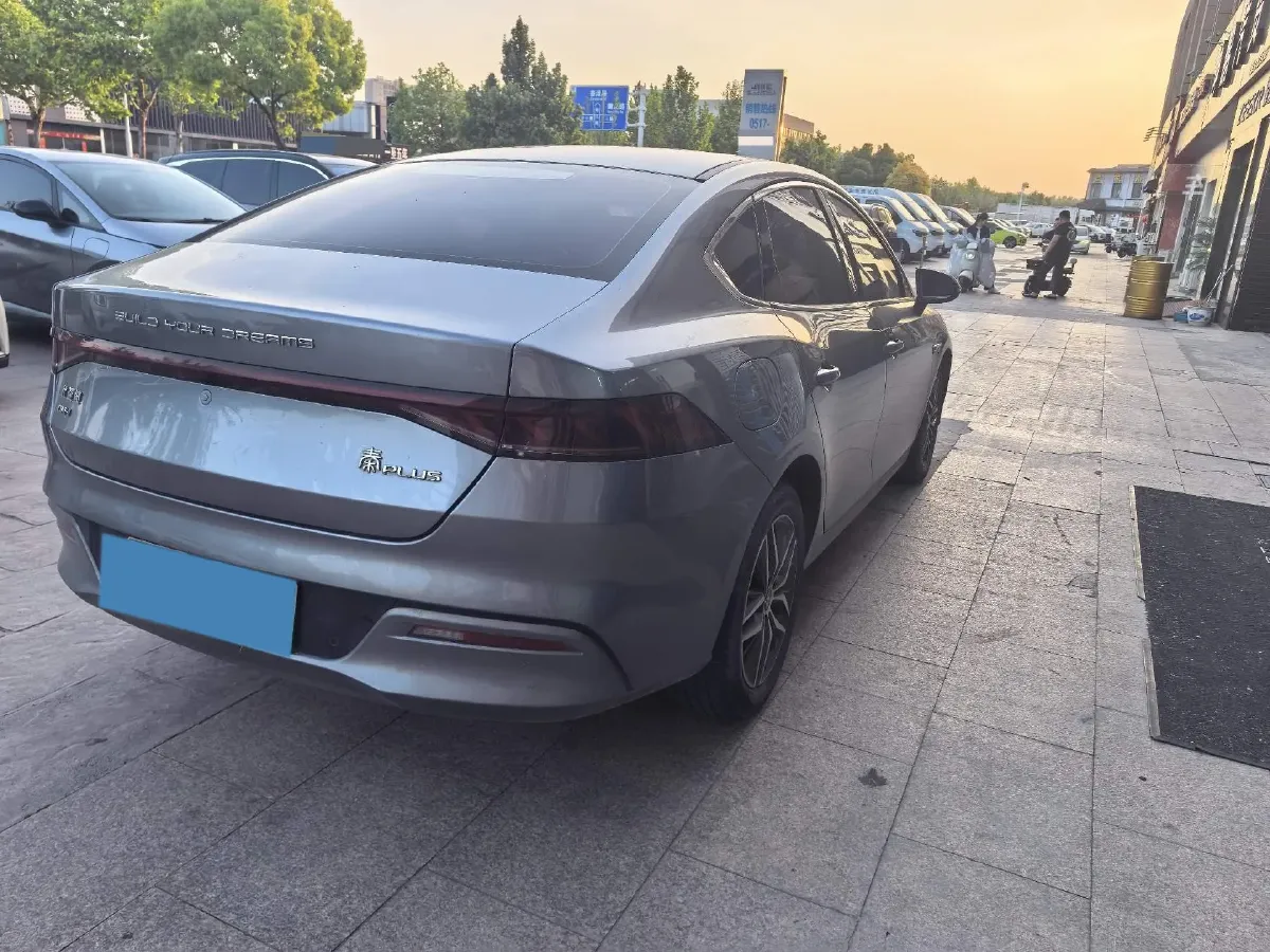 2021 Haval F7 1.5T 169HP L4 7DCT,autocango,china used car exporter,china ev exporter,chinese used car exporter,chinese used ev exporter