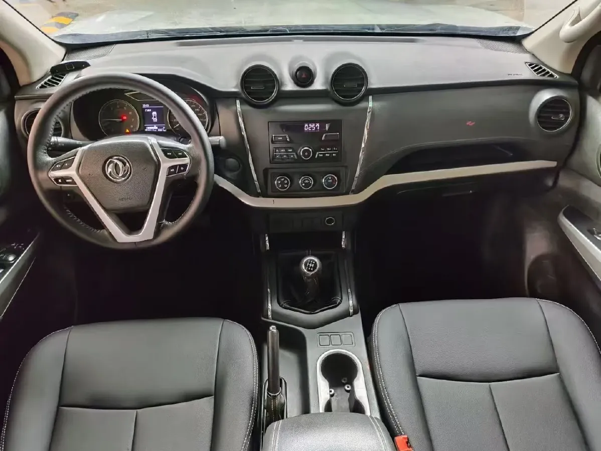 2019 Dongfeng RuiQi 6 2.4L 158HP L4 5MT,autocango,china used car exporter,china ev exporter,chinese used car exporter,chinese used ev exporter