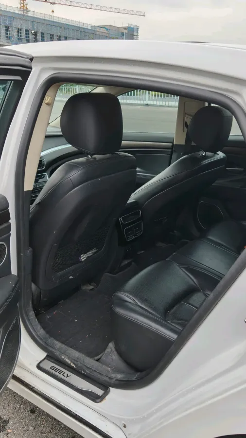 2016 Geely Emgrand GT 2.4L 162HP L4 6AT,autocango,china used car exporter,china ev exporter,chinese used car exporter,chinese used ev exporter