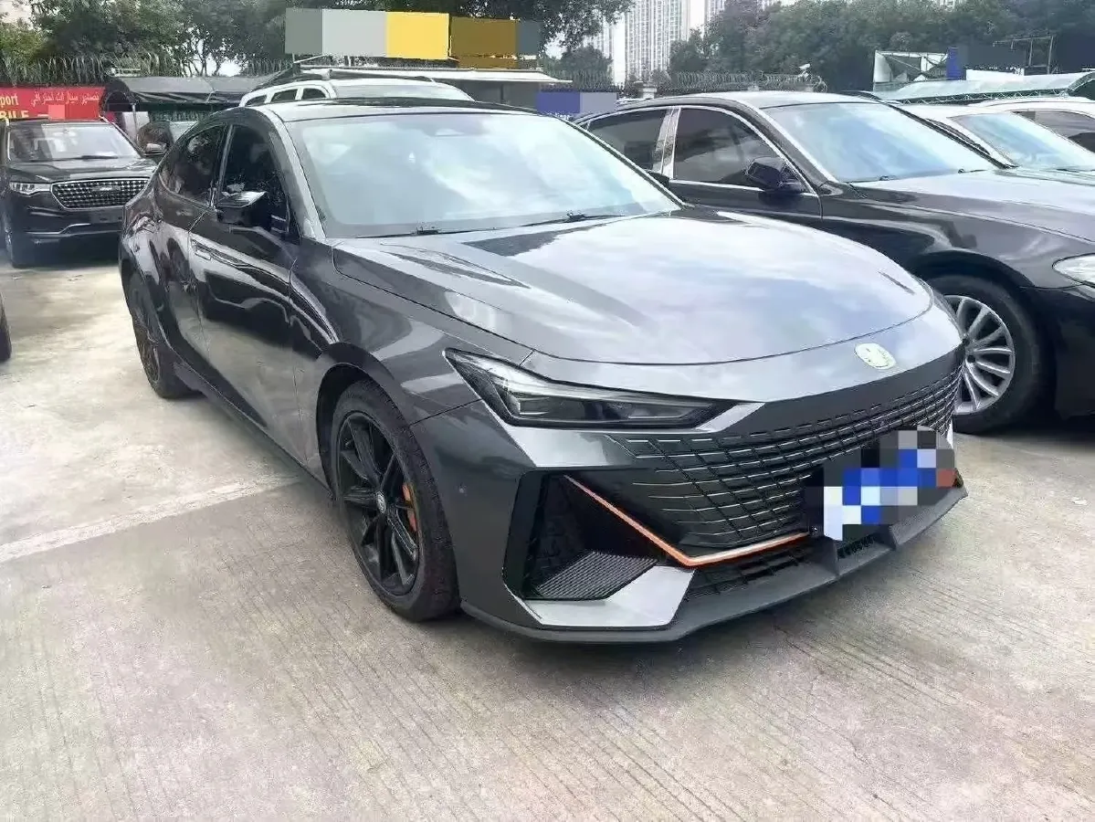 2022 ChangAn UNI-V 1.5T 188HP L4 7DCT,autocango,china used car exporter,china ev exporter,chinese used car exporter,chinese used ev exporter