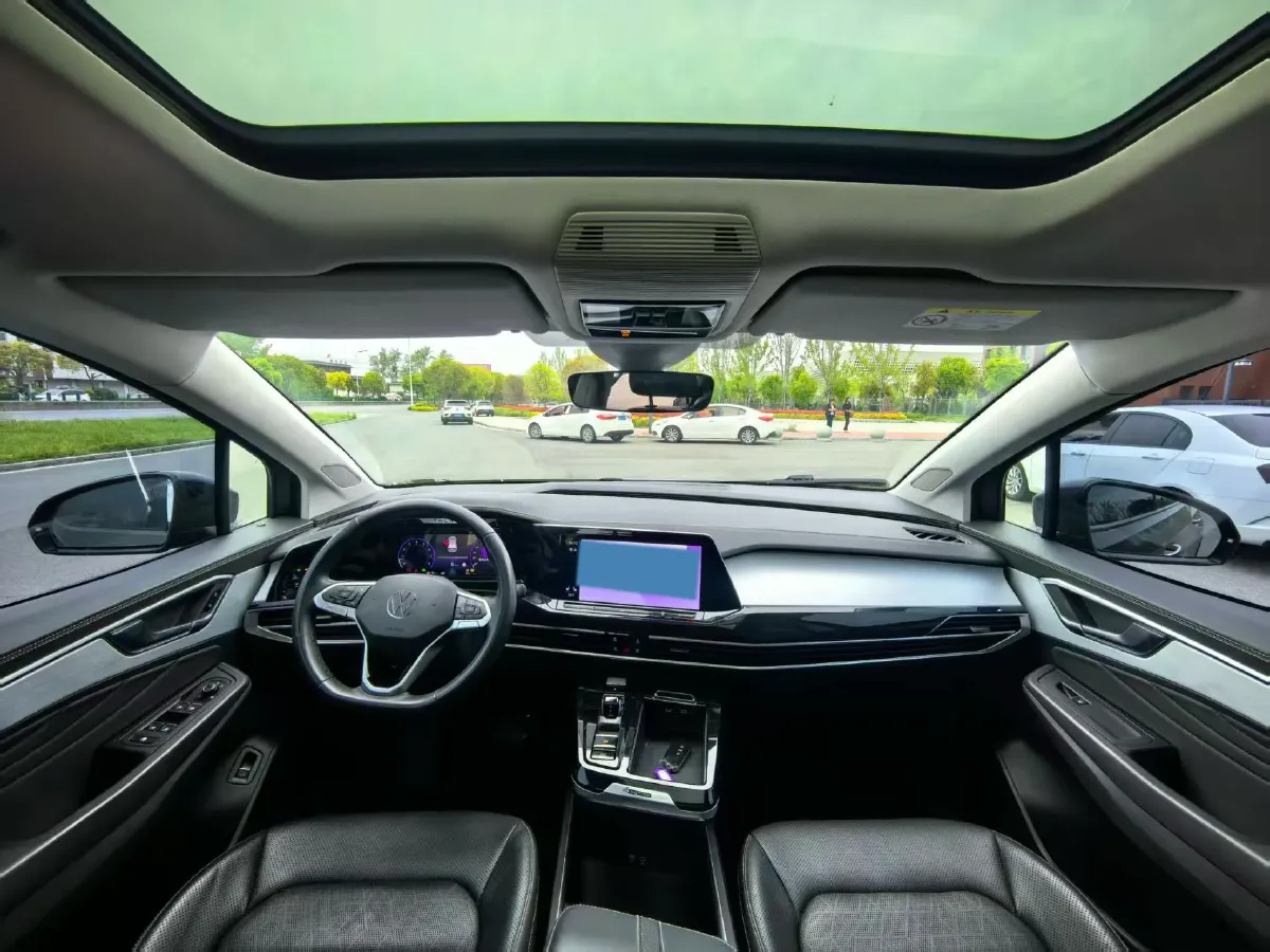 2023 Volkswagen Talagon 2.0T 220HP L4 7DCT,autocango,china used car exporter,china ev exporter,chinese used car exporter,chinese used ev exporter