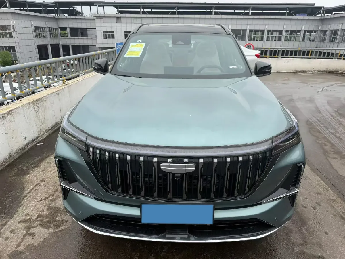 2025 Geely StarRay 1.5T 181HP L4 7DCT,autocango,china used car exporter,china ev exporter,chinese used car exporter,chinese used ev exporter