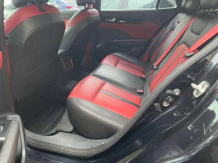 2021 DongFeng Aeolus YiXuan 1.5T 150HP L4 6DCT,autocango,china used car exporter,china ev exporter,chinese used car exporter,chinese used ev exporter