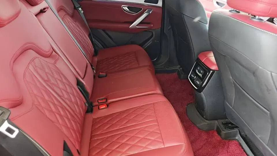 2023 Jetour X70 Plus 1.5T 156HP L4 CVT,autocango,china used car exporter,china ev exporter,chinese used car exporter,chinese used ev exporter