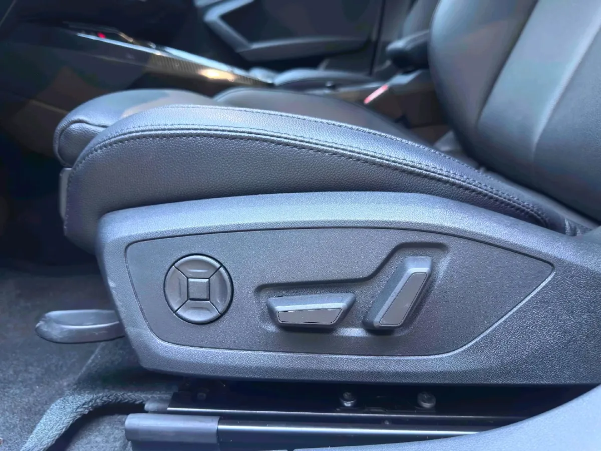 2021 Audi A3 1.4T 150HP L4 7DCT,autocango,china used car exporter,china ev exporter,chinese used car exporter,chinese used ev exporter