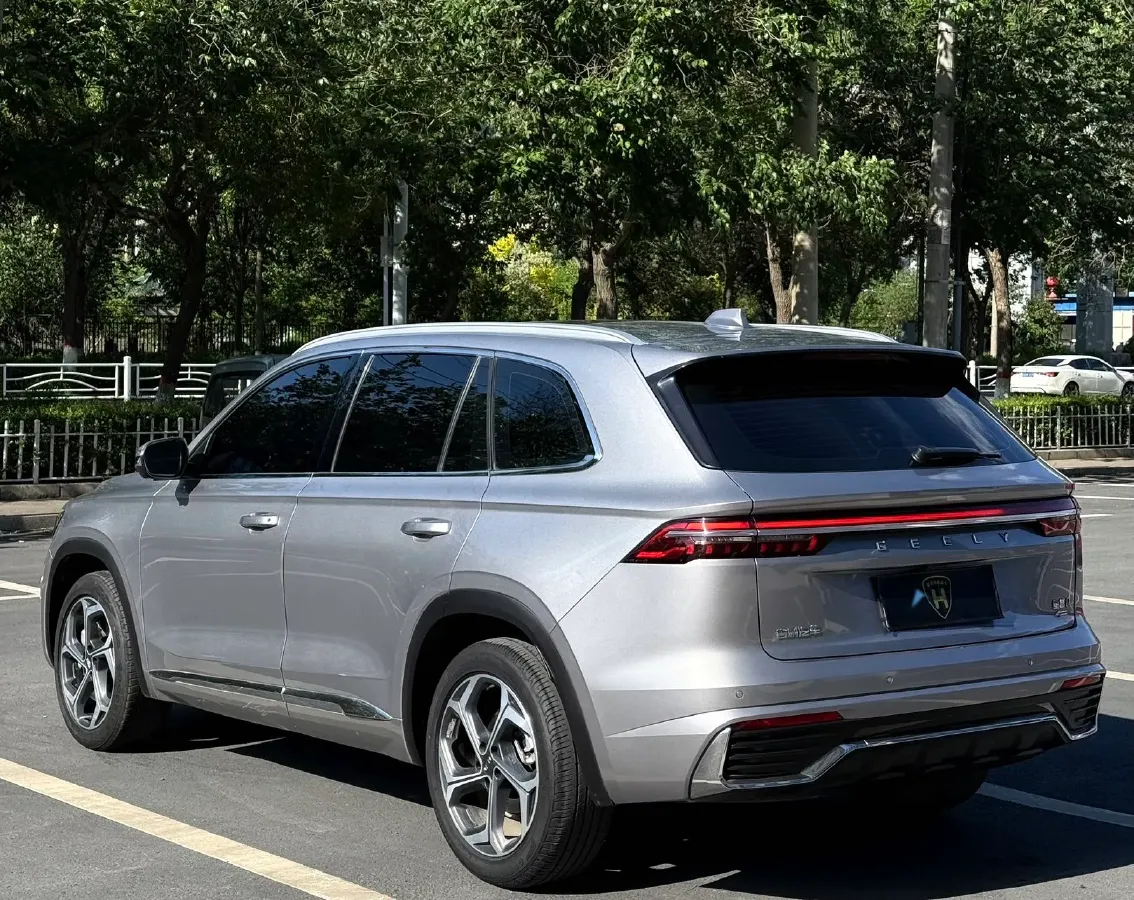 2021 Geely Monjaro 2.0T 238HP L4 8AT,autocango,china used car exporter,china ev exporter,chinese used car exporter,chinese used ev exporter