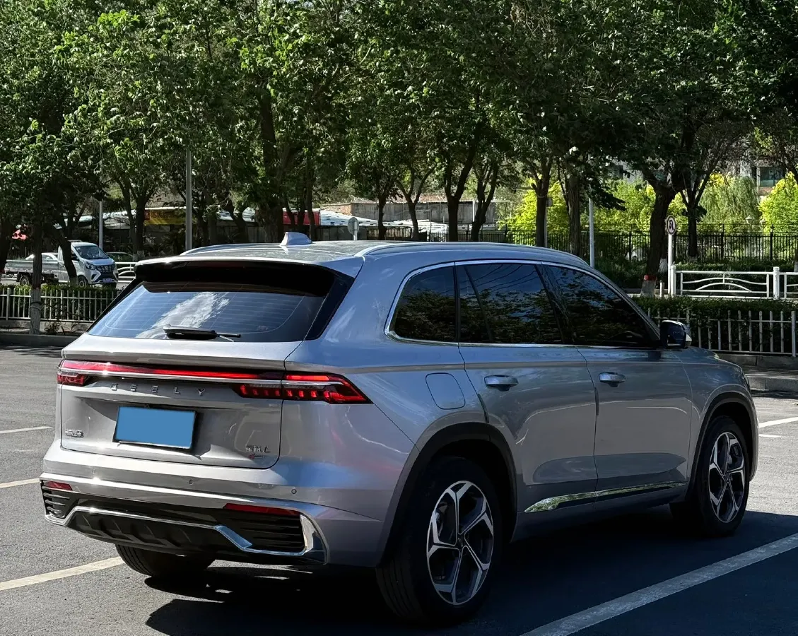 2021 Geely Monjaro 2.0T 238HP L4 8AT,autocango,china used car exporter,china ev exporter,chinese used car exporter,chinese used ev exporter