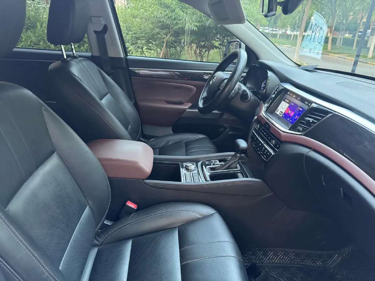 2017 GAC Trumpchi GS8 2.0T 201HP L4 6AT,autocango,china used car exporter,china ev exporter,chinese used car exporter,chinese used ev exporter