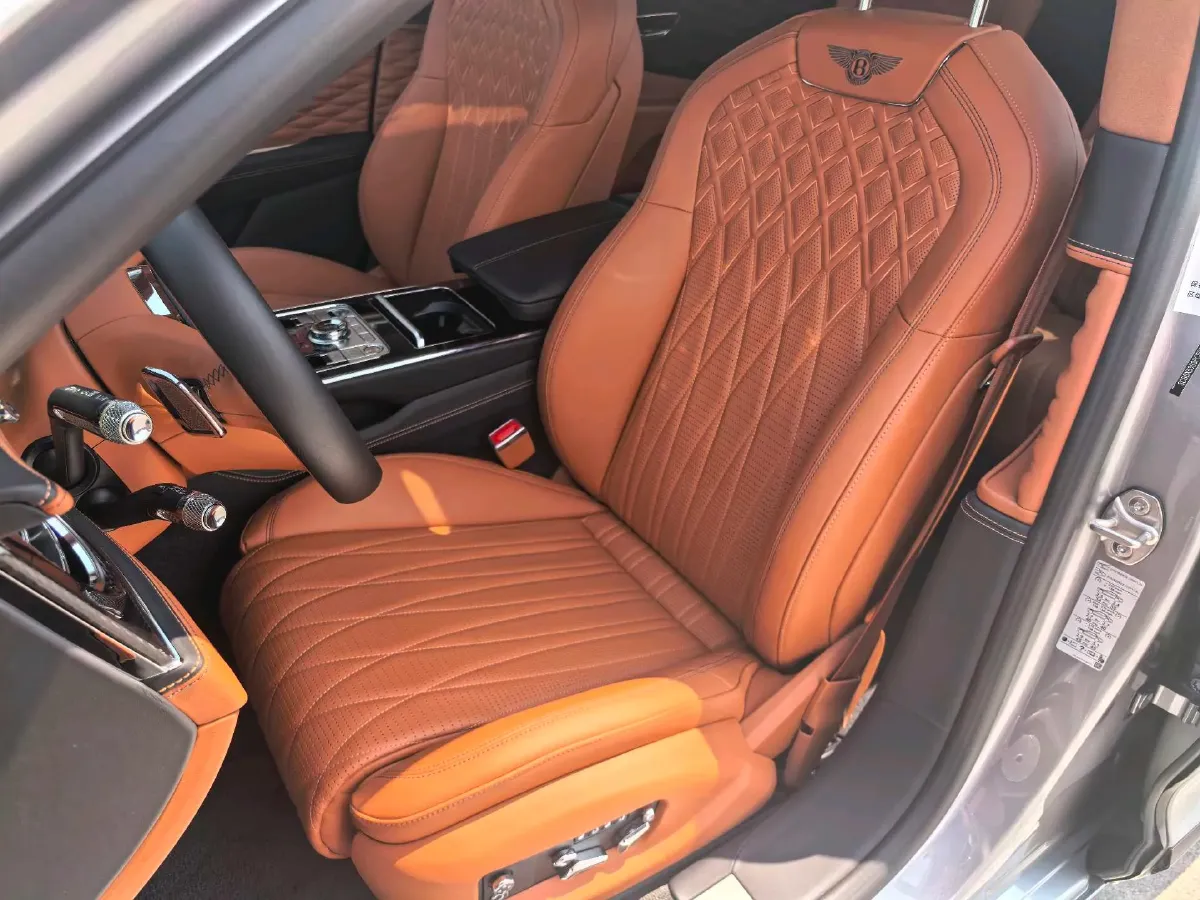 2024 Bentley Flying Spur 4.0T 549HP V8 8DCT,autocango,china used car exporter,china ev exporter,chinese used car exporter,chinese used ev exporter