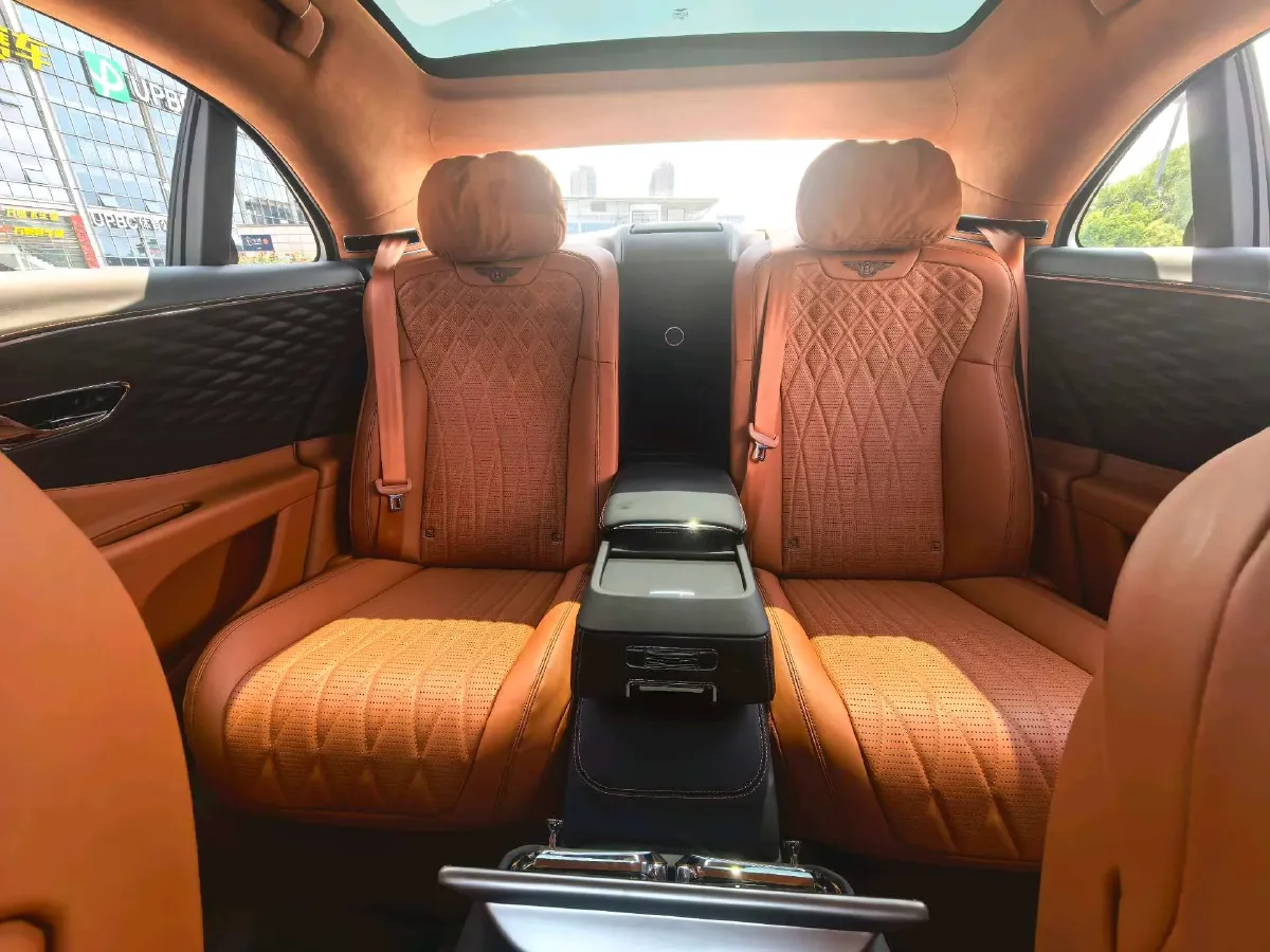 2024 Bentley Flying Spur 4.0T 549HP V8 8DCT,autocango,china used car exporter,china ev exporter,chinese used car exporter,chinese used ev exporter