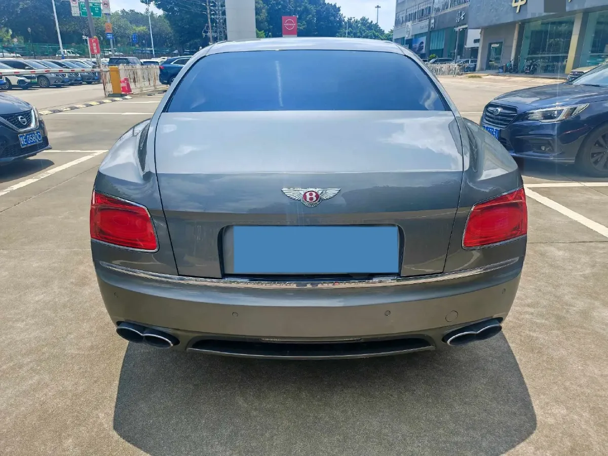 2016 Bentley Flying Spur 4.0T 507HP V8 8AT,autocango,china used car exporter,china ev exporter,chinese used car exporter,chinese used ev exporter