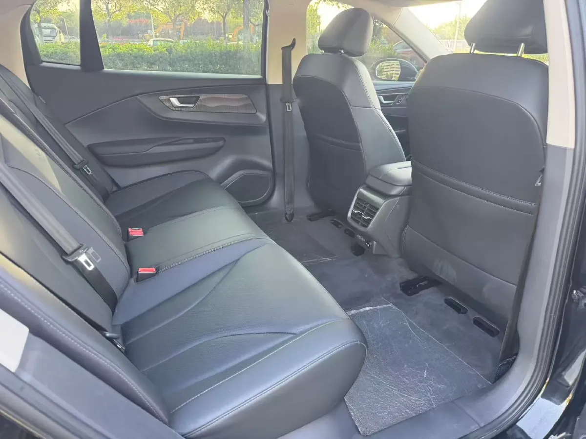 2022 HongQi E-QM5 BEV 54KWH,autocango,china used car exporter,china ev exporter,chinese used car exporter,chinese used ev exporter