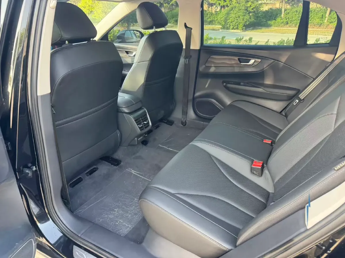 2022 HongQi E-QM5 BEV 54KWH,autocango,china used car exporter,china ev exporter,chinese used car exporter,chinese used ev exporter