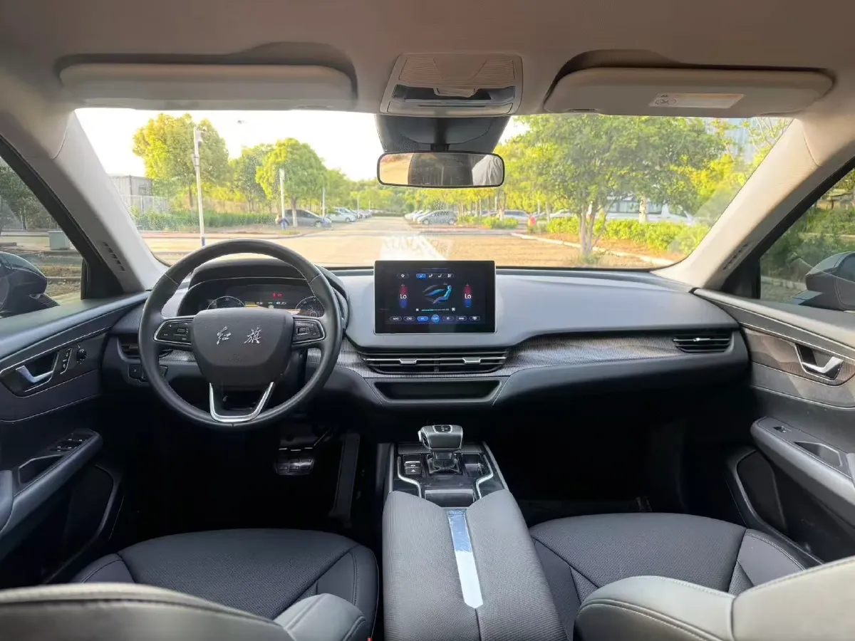 2022 HongQi E-QM5 BEV 54KWH,autocango,china used car exporter,china ev exporter,chinese used car exporter,chinese used ev exporter