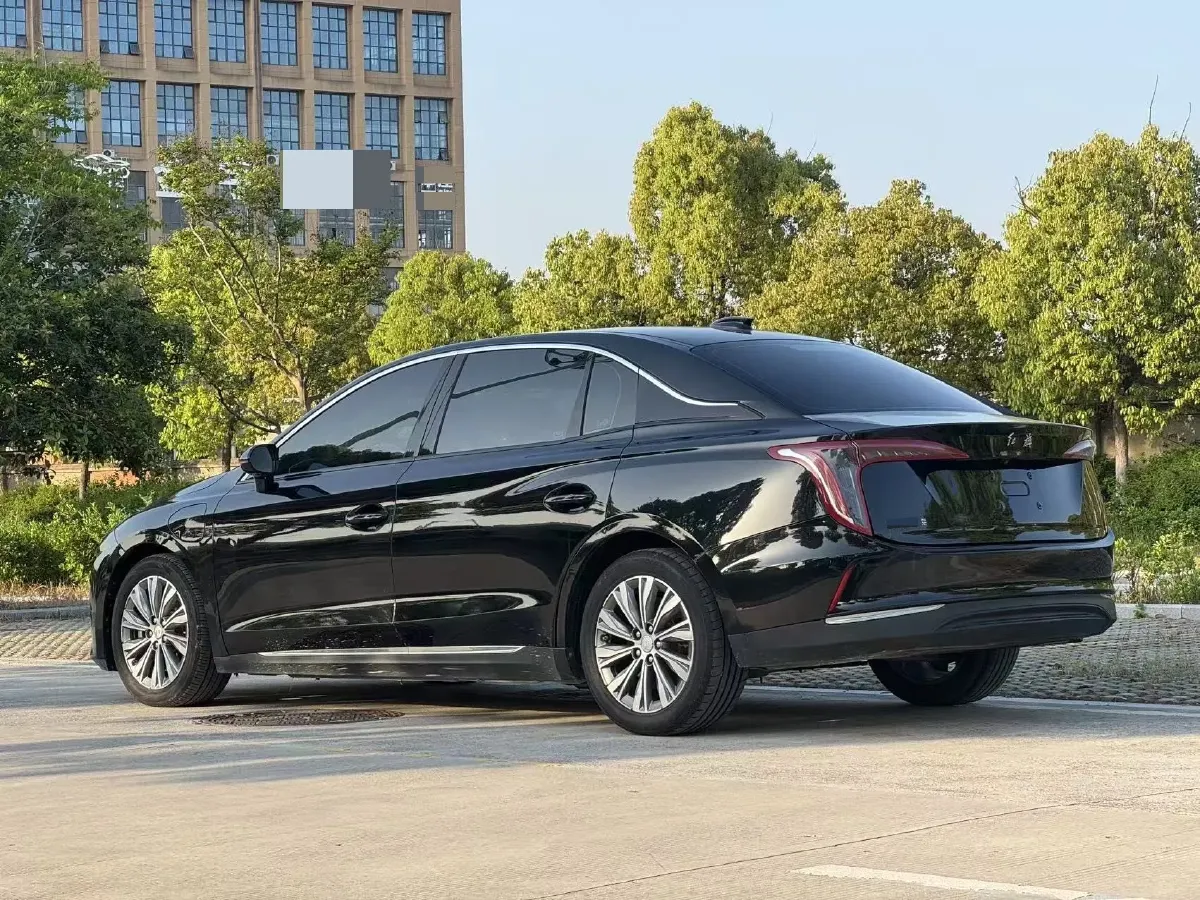 2022 HongQi E-QM5 BEV 54KWH,autocango,china used car exporter,china ev exporter,chinese used car exporter,chinese used ev exporter