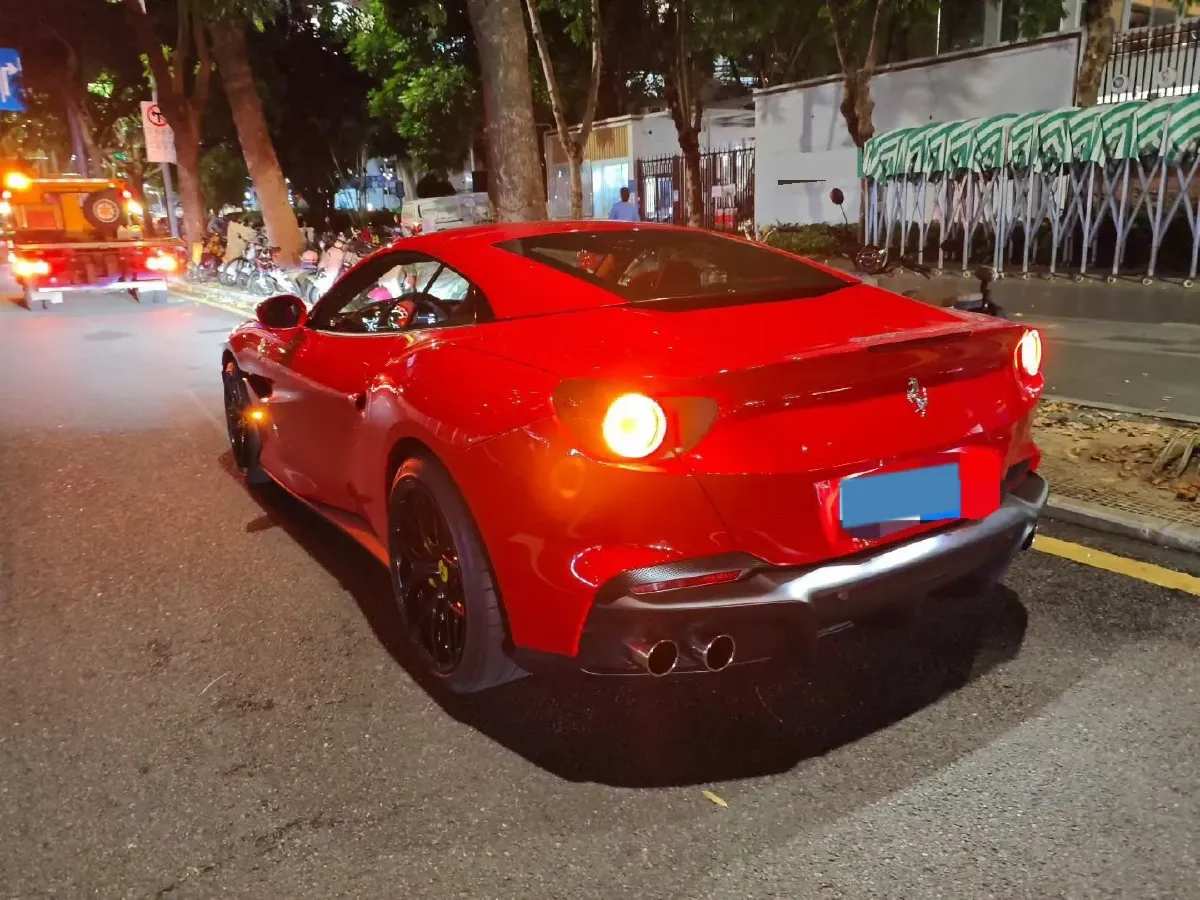 2021 Ferrari Portofino 3.9T 620HP V8 8DCT,autocango,china used car exporter,china ev exporter,chinese used car exporter,chinese used ev exporter