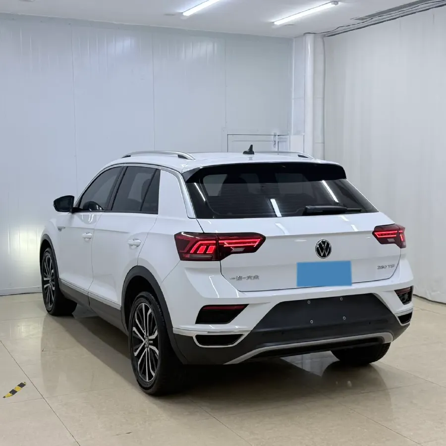 2022 Volkswagen T-Roc 1.4T 150HP L4 7DCT,autocango,china used car exporter,china ev exporter,chinese used car exporter,chinese used ev exporter
